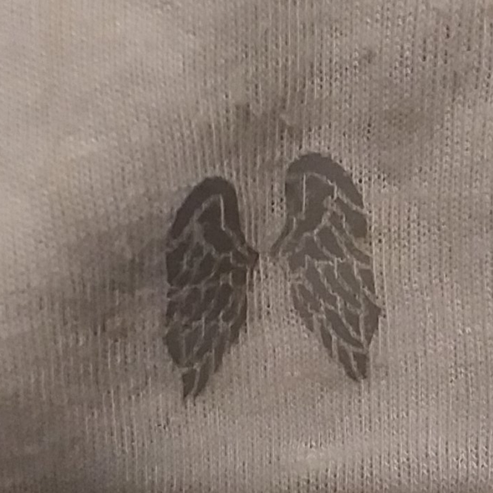 Shirt - Picture 3 of 4